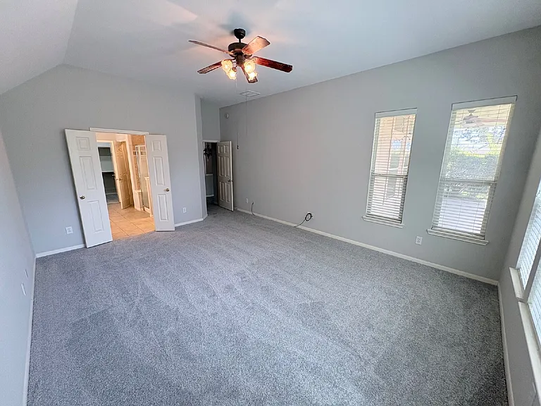 18703 River Meadows Rd — Photo 29