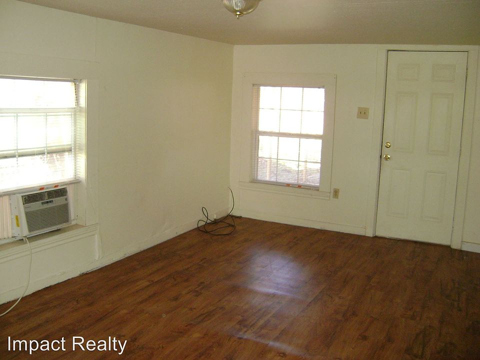 1st image of 2416 S 3rd St