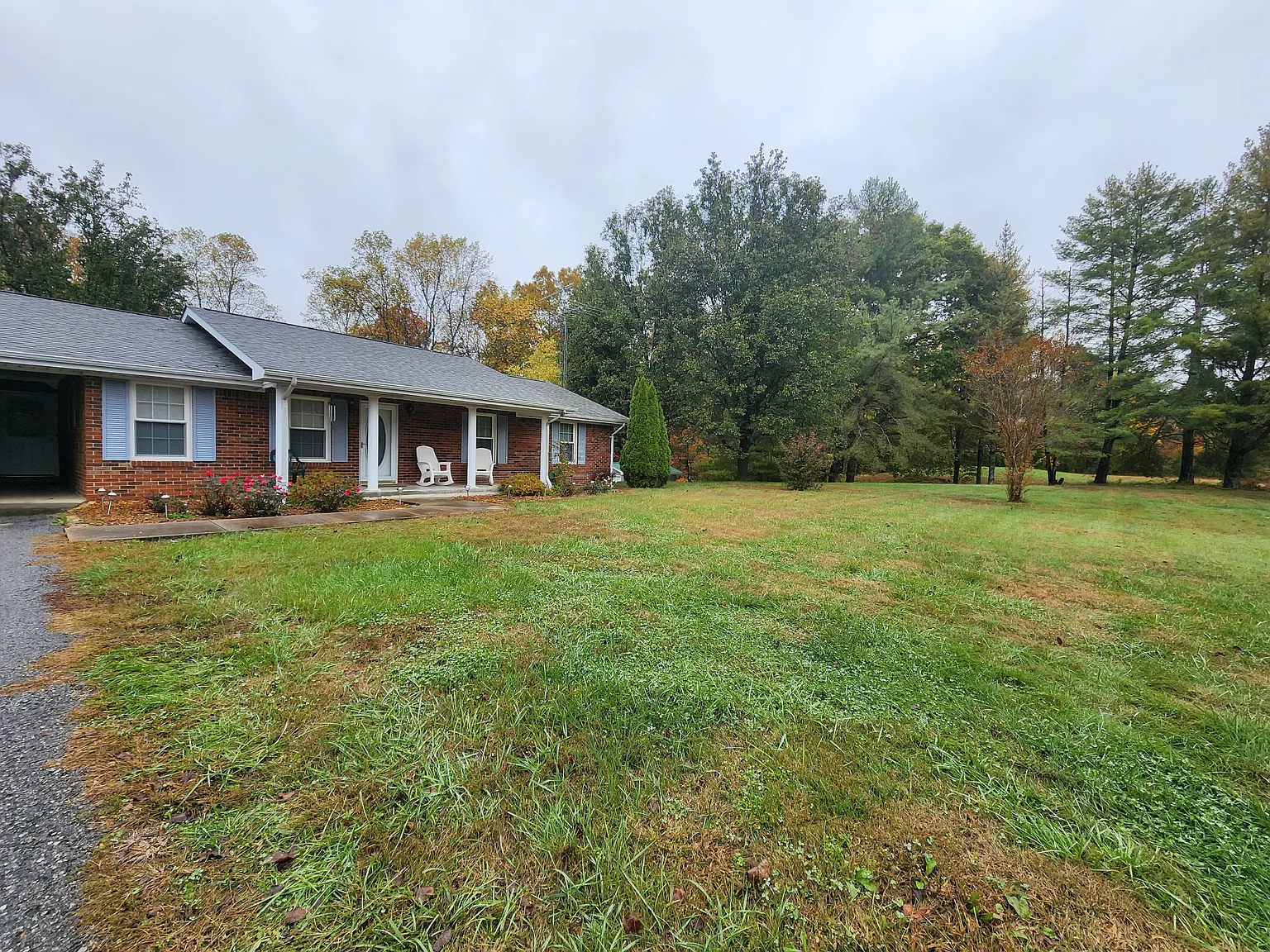 4914 South Grundy Quarles Highway - 1 — Photo 1