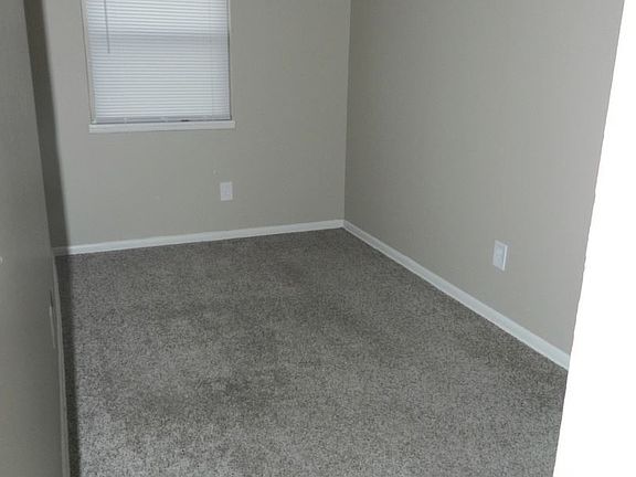 4th image of 29 W 9th Ave APT 11