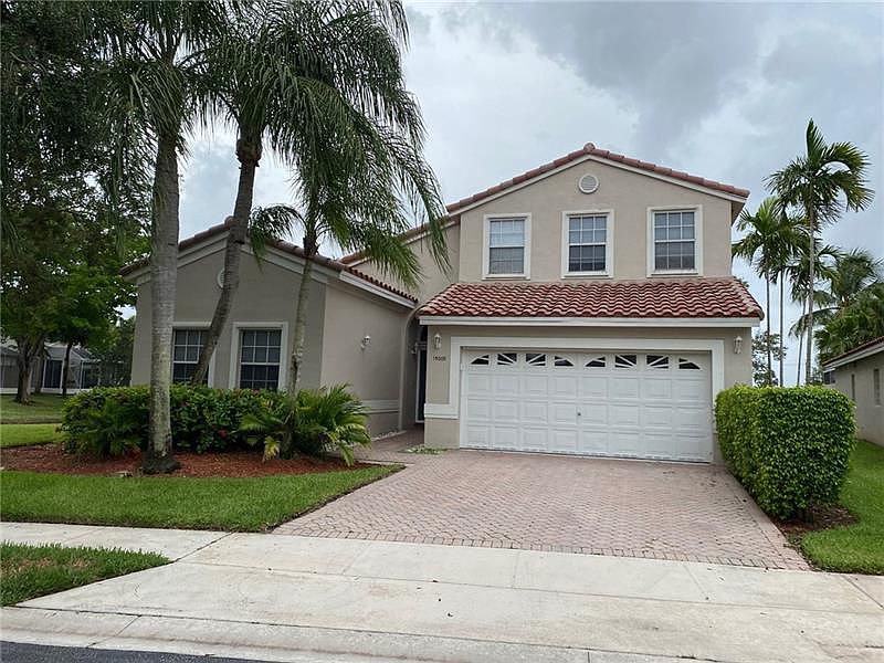 1st image of 15000 SW 16th St