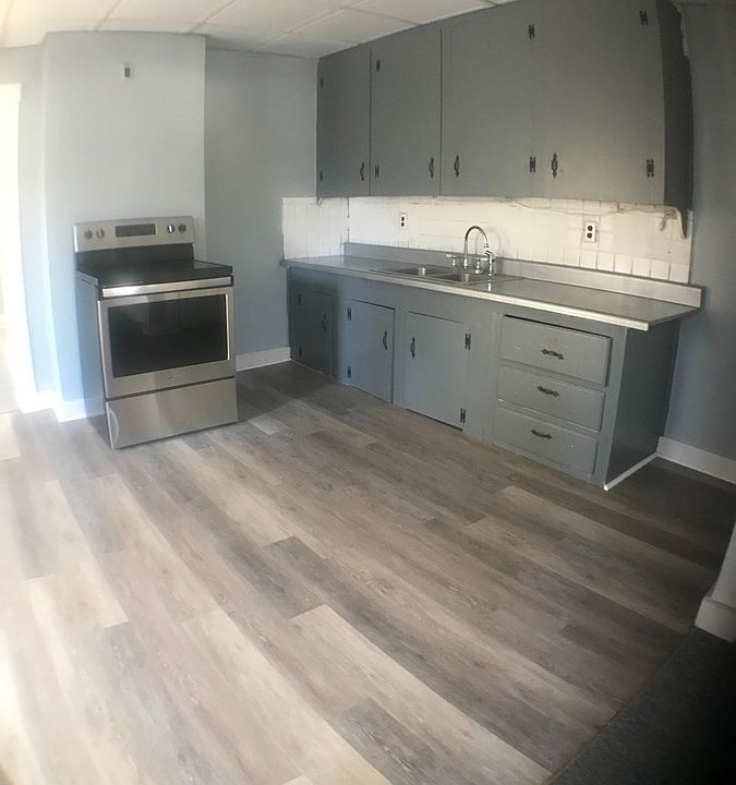 1st image of 27 Brook St #A