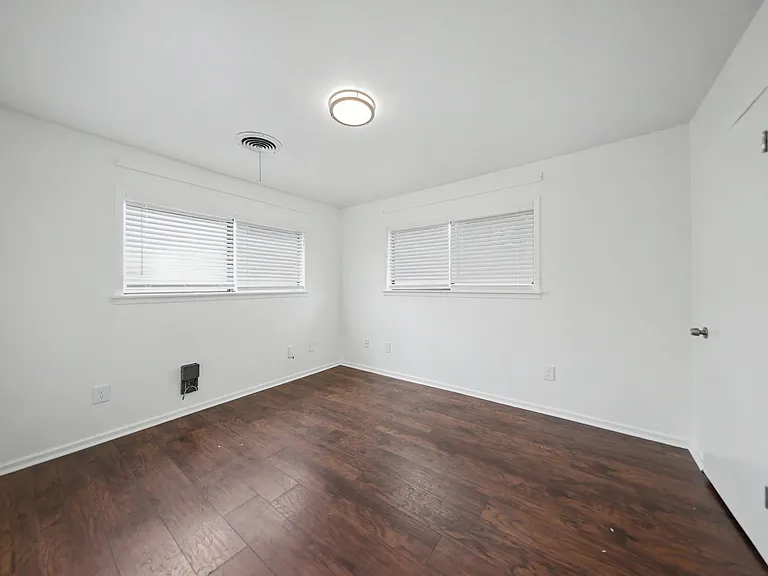 116 W Arlo Rd — Photo 11