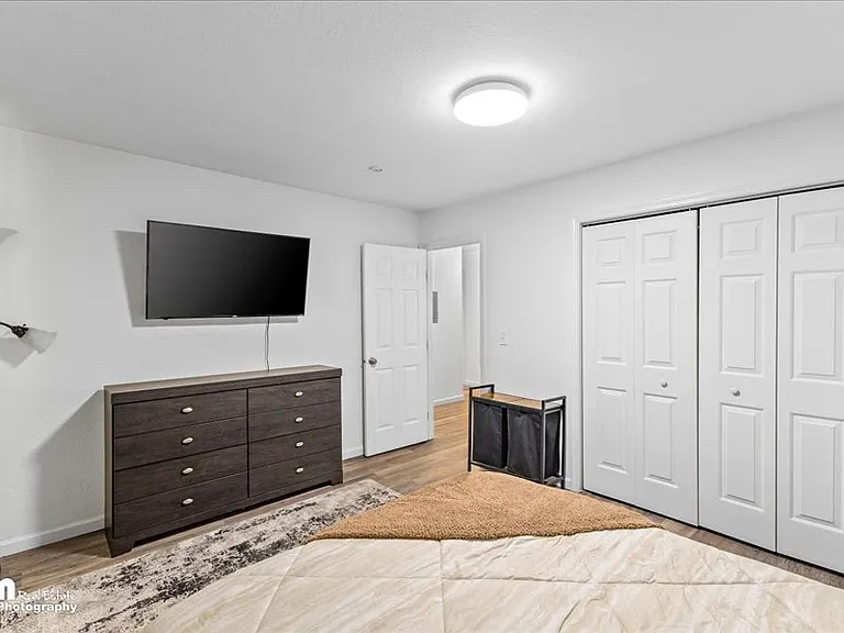 17332 Coronado Rd #1 — Photo 14