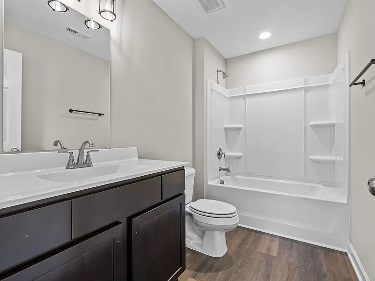 122 Laura Ln — Photo 12