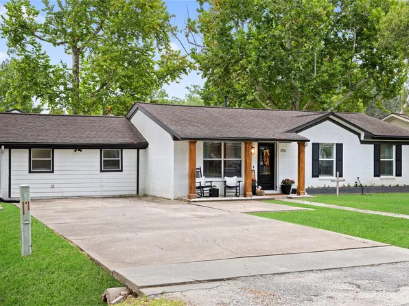 206 Edens Ave, League City, TX 77573