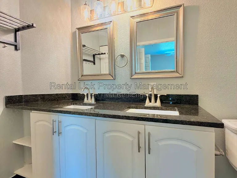 11530 Villa Grand #1115 — Photo 29
