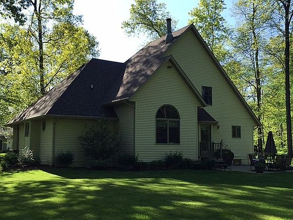 Rear of Home - NW Corner