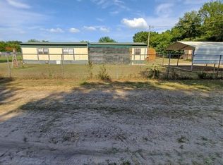 142 Fritz Ln, Checotah, OK 74426