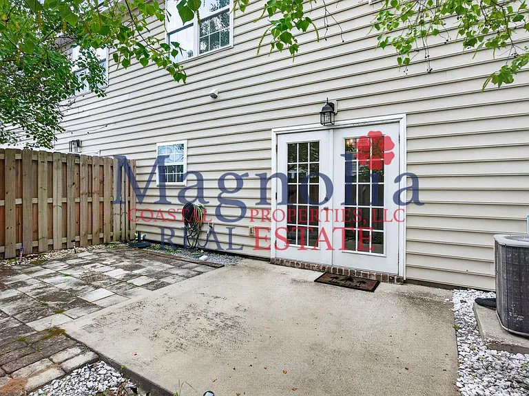 255 Cypress Pointe Dr — Photo 28