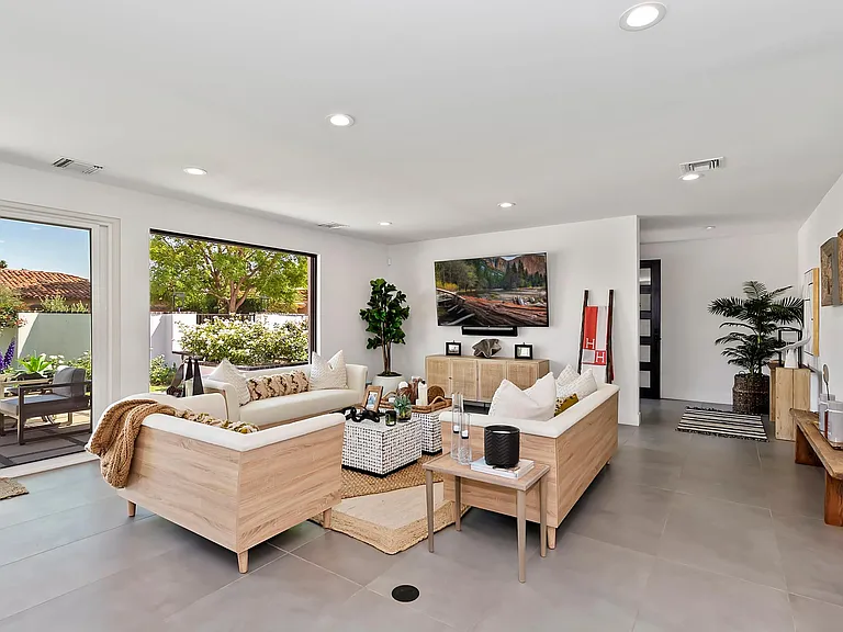 49155 Avenida Fernando — Photo 4