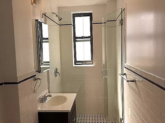 Rented by Friedman Roth Realty | media 7