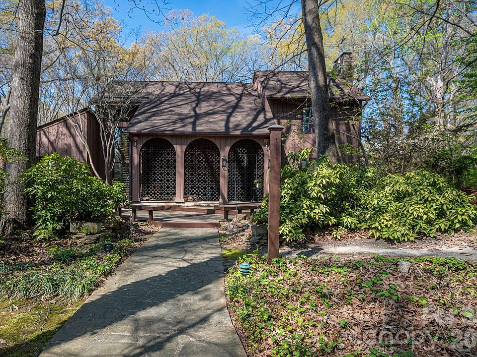 1st image of 1432 Laurel Ln