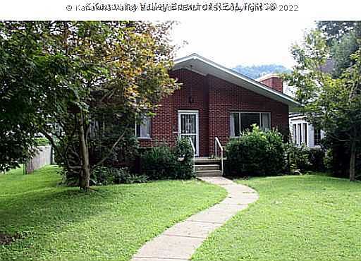 1st image of 3809 Noyes Ave