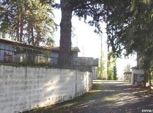 5876 S Lone Elder Rd, Aurora, OR 97002