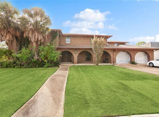 760 Marlene Dr, Gretna, LA 70056