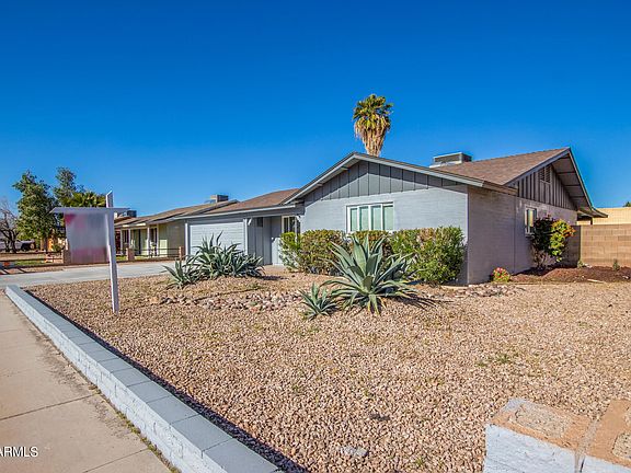 5th image of 2154 E Greenway Dr