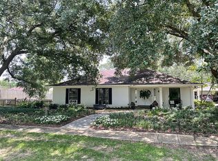 5430 Bogey Dr, Zachary, LA 70791