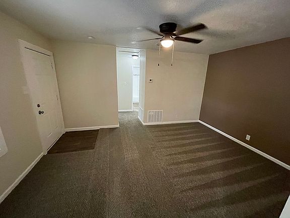 4th image of 2609 NW 22nd St