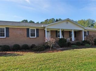 2215 Dove St, Newton, NC 28658