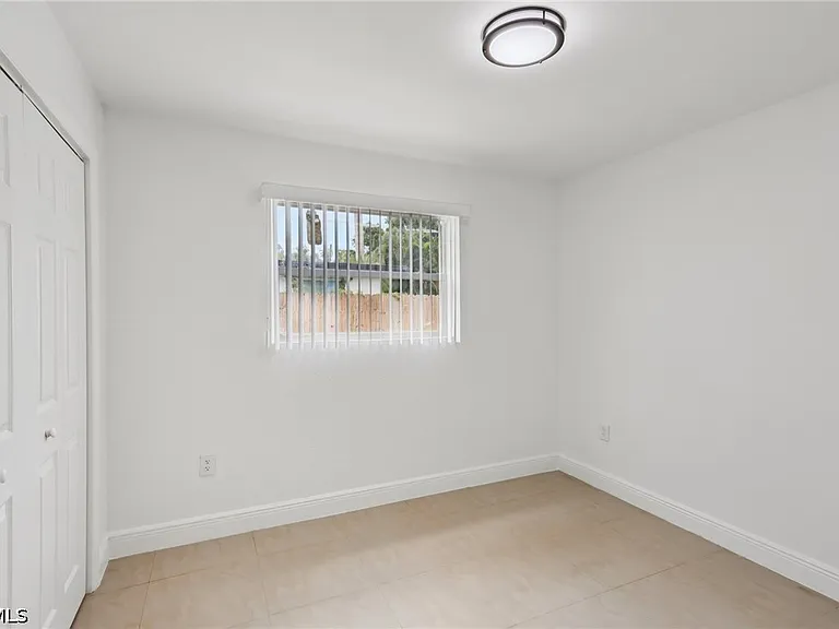 89 Cabana Ave — Photo 6