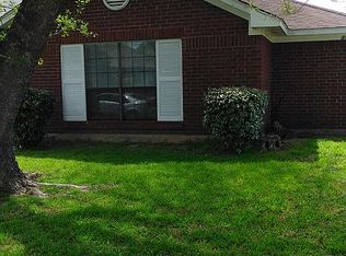 2115 Prairie Creek Trl, Garland, TX 75040