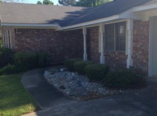 56 Northgate Dr, Monroe, LA 71201