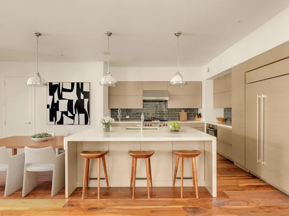 60 Beach Street image 4 of 11