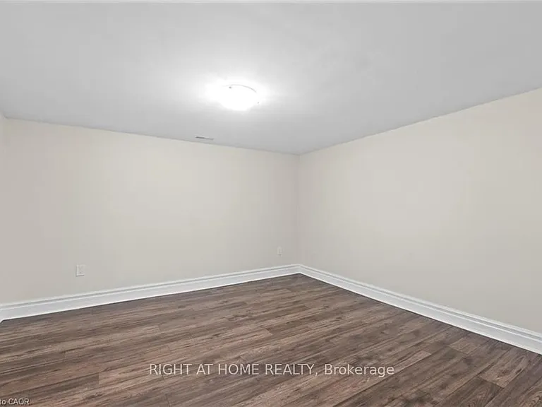 134 Victor Blvd #LOWER LEVEL — Photo 14