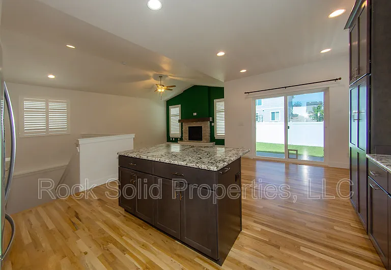 3519 Blue Feather Trl — Photo 9