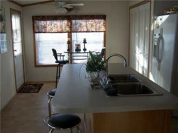 5th image of 6323 Murphy Dr