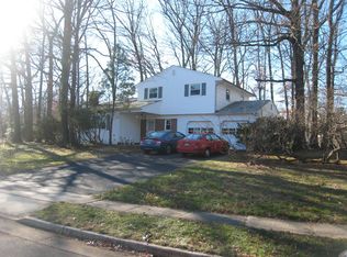 2 Tremblay Rd, East Brunswick, NJ 08816