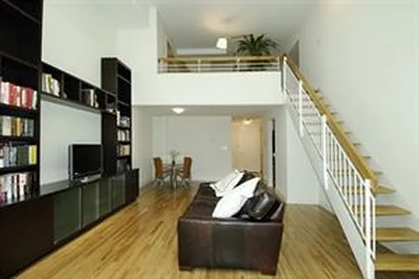 Rented by Mercedes Berk | media 13