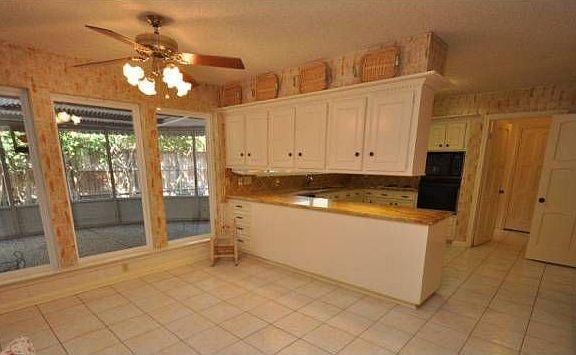 Breakfast room