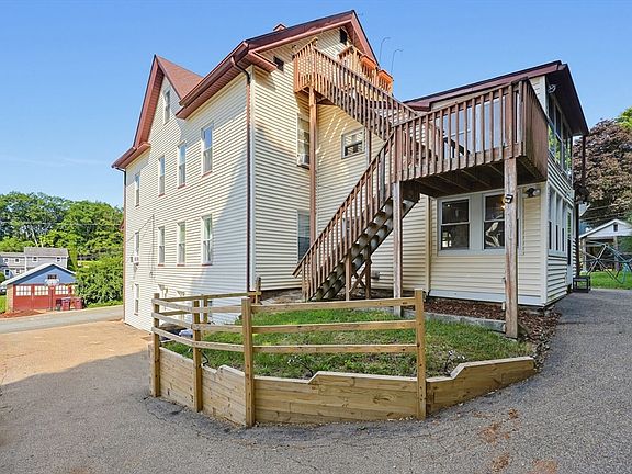 2nd image of 8 Jones St