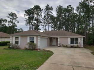 2 Raeland Ln, Palm Coast, FL 32164