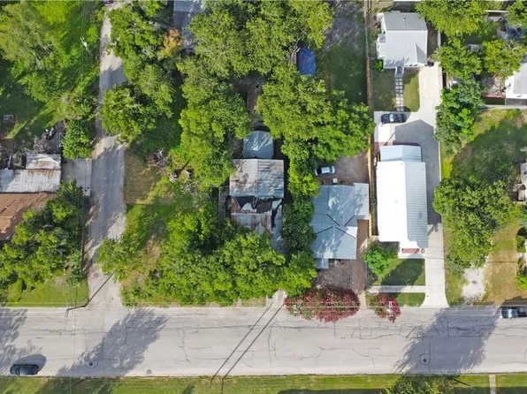 740 Comal Ave, New Braunfels, TX 78130