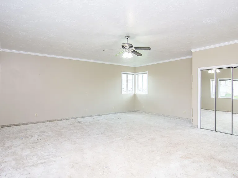 92 N 2300 W #2 — Photo 32