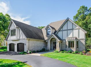 1200 Gulf Keys Rd, Streamwood, IL 60107