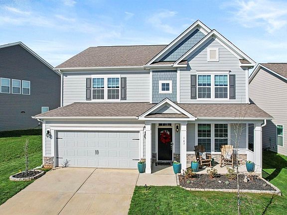 2nd image of 143 Longleaf Dr
