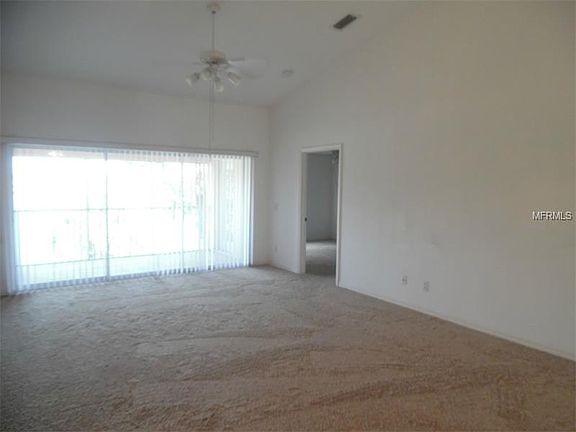 5th image of 19305 Water Oak Dr #B