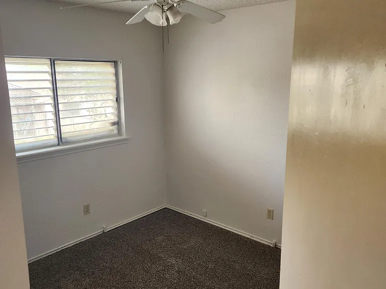 13124 Oglethorpe Dr — Photo 3