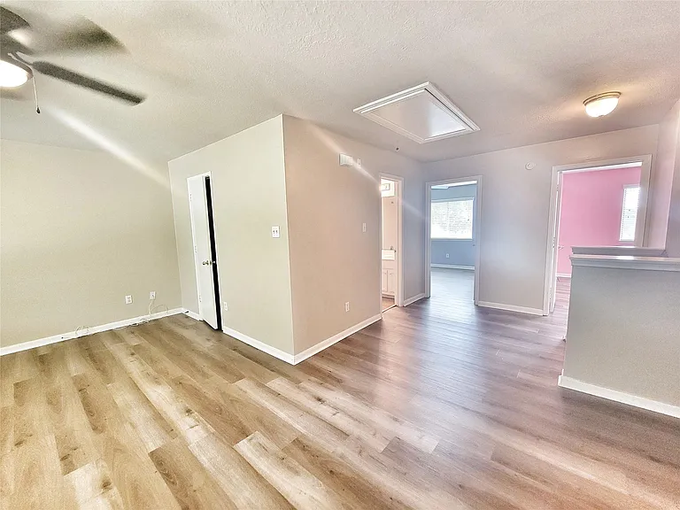 2715 Sailors Moon Dr — Photo 17