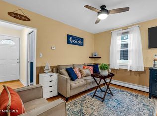 37 Sycamore Ave, Middletown, NJ 07748