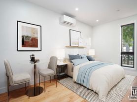 10 Claver Pl
