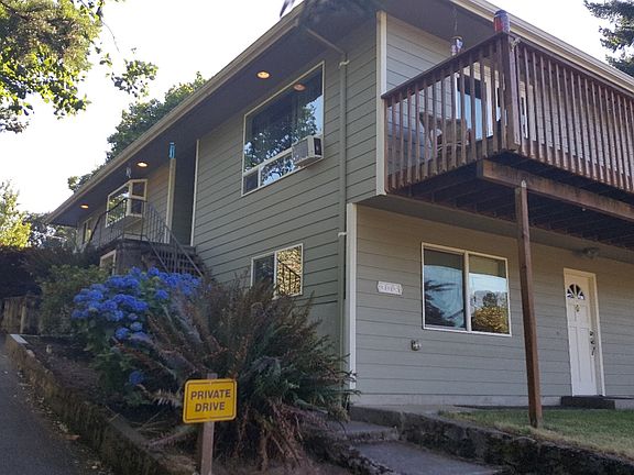 View coming up driveway