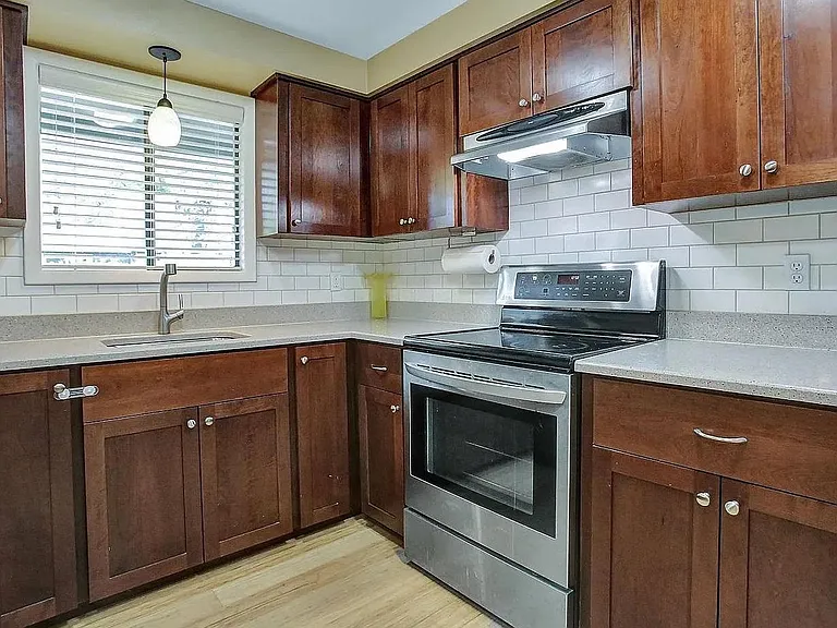 3316 SW Hume St — Photo 6