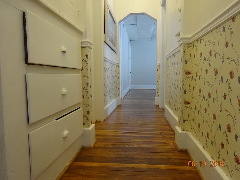 467 Norwood Ave — Photo 7
