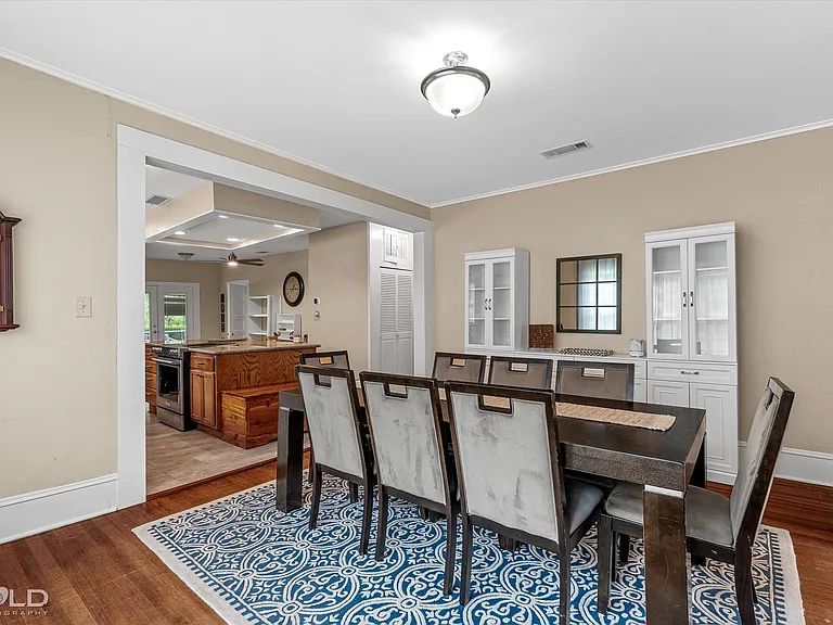 4320 Greenwood Blvd — Photo 8