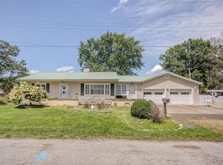 311 S 7th St, Benld, IL 62009
